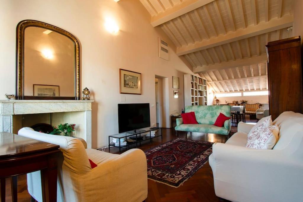 Pampurio On The Roofs Apartment Pisa Luaran gambar